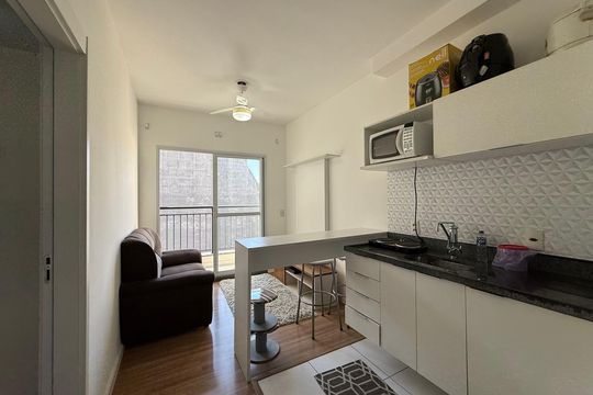 Cozinha de kitnet/studio para alugar com 1 quarto, 30m² em República, São Paulo