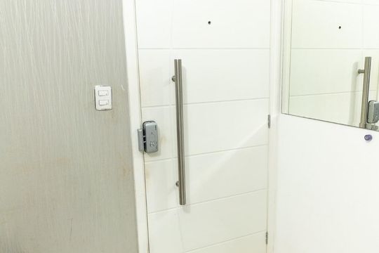 Sala de apartamento à venda com 2 quartos, 74m² em Jaguaribe, Osasco