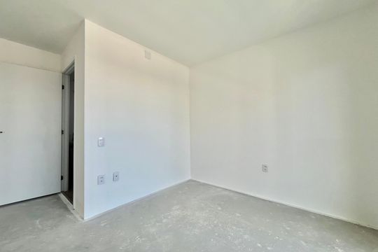 Quarto de apartamento à venda com 1 quarto, 40m² em Vila Santa Catarina, São Paulo