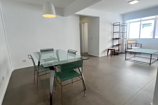Sala de apartamento para alugar com 2 quartos, 95m² em Vila Madalena, São Paulo