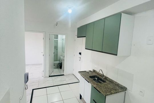 Cozinha de apartamento à venda com 2 quartos, 35m² em Jardim Promissao, São Paulo