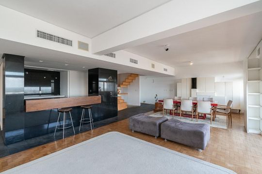 Cozinha de apartamento à venda com 3 quartos, 164m² em Independência, Porto Alegre