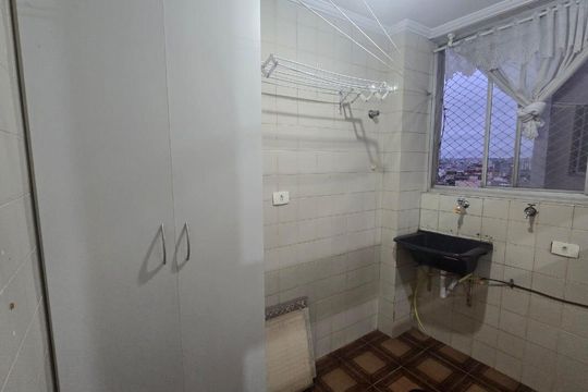Área de serviço de apartamento à venda com 2 quartos, 72m² em Osvaldo Cruz, São Caetano do Sul