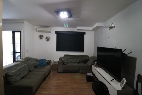 Sala de casa de condomínio à venda com 3 quartos, 90m² em Tauá, Rio de Janeiro
