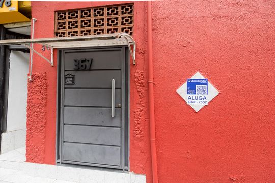 Placa instalada de apartamento para alugar com 2 quartos, 68m² em Jardim Vera Cruz(zona Leste), São Paulo