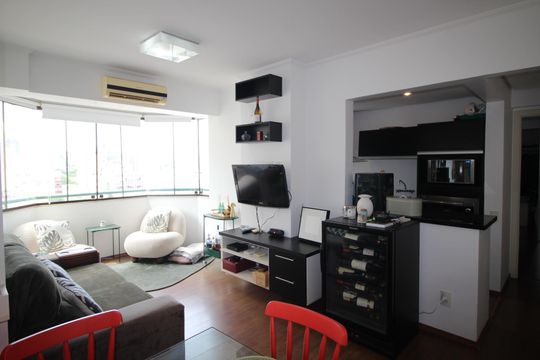 Sala de apartamento para alugar com 1 quarto, 60m² em Independência, Porto Alegre