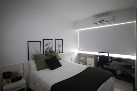 Suíte 1 de apartamento para alugar com 1 quarto, 60m² em Independência, Porto Alegre