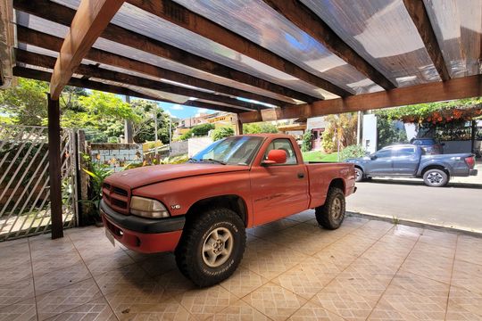 Garagem de casa de condomínio para alugar com 3 quartos, 122m² em Conjunto Habitacional Vila Santana (sousas), Campinas