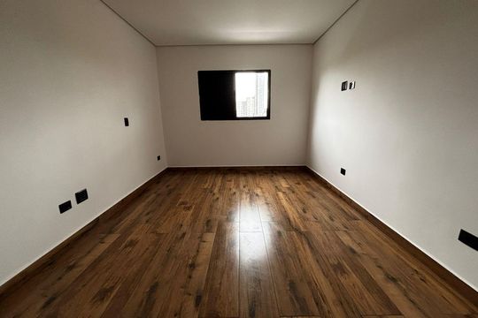 Quarto de casa à venda com 3 quartos, 160m² em Cidade Patriarca, São Paulo