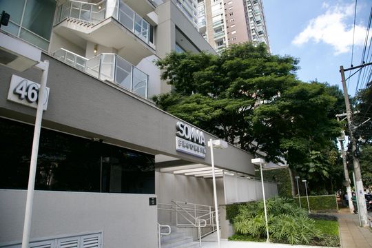Fachada e portaria de apartamento à venda com 3 quartos, 134m² em Cidade Monções, São Paulo
