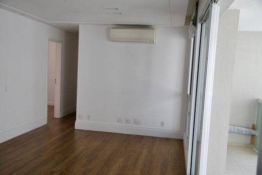 Sala de apartamento à venda com 3 quartos, 134m² em Cidade Monções, São Paulo