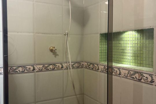 Banheiro de apartamento para alugar com 2 quartos, 80m² em Irajá, Rio de Janeiro