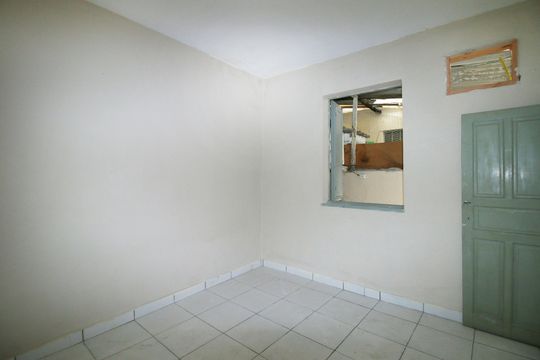 Quarto de casa para alugar com 1 quarto, 58m² em Ramos, Rio de Janeiro