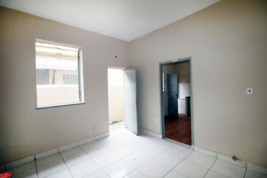 Casa para alugar com 1 quarto, 58m² em Ramos, Rio de Janeiro