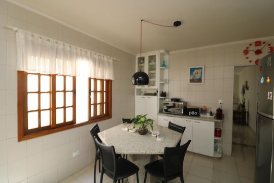 Cozinha de casa à venda com 3 quartos, 158m² em Jardim Vila Formosa, São Paulo