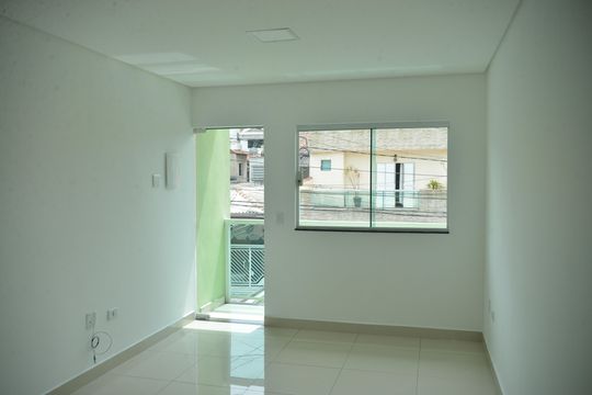 Sala de casa para alugar com 3 quartos, 130m² em Vila Eldizia, Santo André