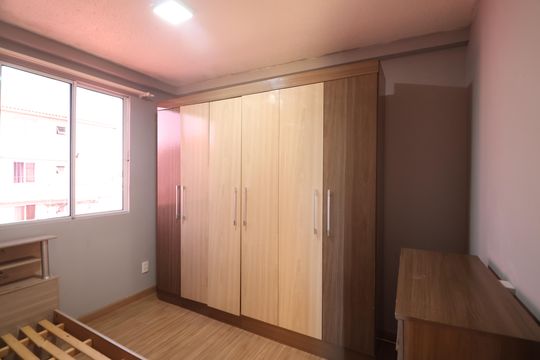 Quarto 1 de apartamento à venda com 2 quartos, 49m² em Fátima, Canoas