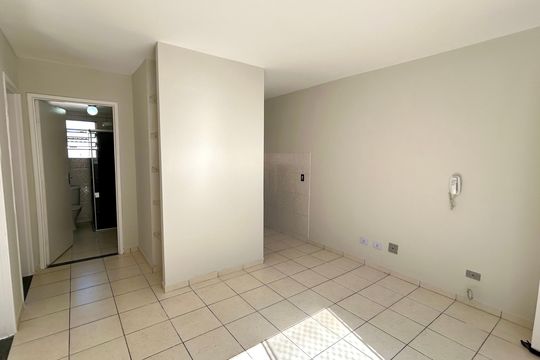 Sala de apartamento para alugar com 2 quartos, 53m² em Vila Sadokim, Guarulhos