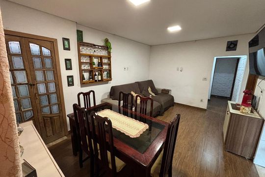 Casa à venda com 3 quartos, 155m² em Vila Humaita, Santo André