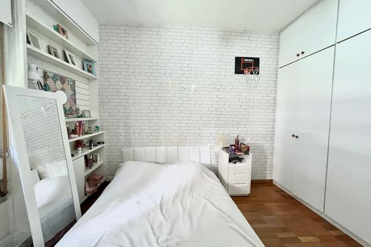 Quarto 1 de apartamento à venda com 3 quartos, 155m² em Copacabana, Rio de Janeiro