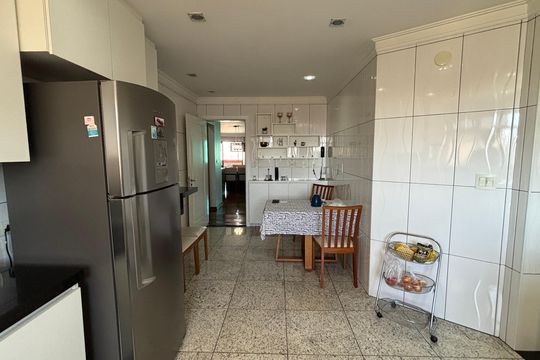 Cozinha de apartamento para alugar com 4 quartos, 216m² em Vila Bastos, Santo André