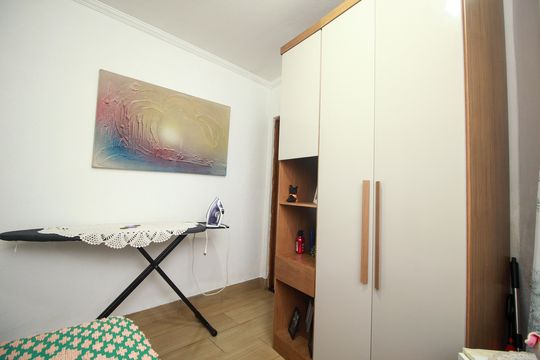 Suíte de casa à venda com 2 quartos, 110m² em Jardim Irene, Santo André