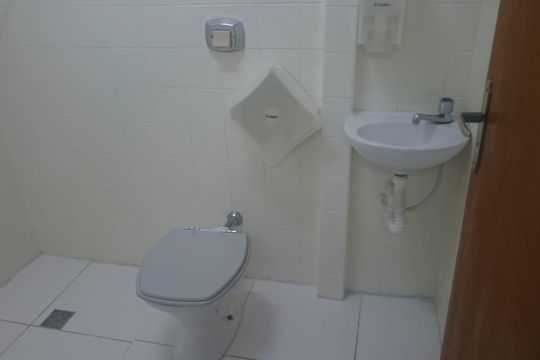 Banheiro de casa para alugar com 9 quartos, 476m² em Jardim Faculdade, Sorocaba