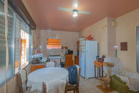 Cozinha de casa à venda com 3 quartos, 100m² em Estância Velha, Canoas