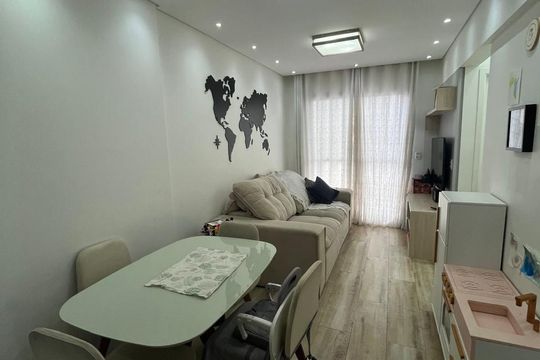 Apartamento à venda com 2 quartos, 48m² em Vila Paranagua, São Paulo