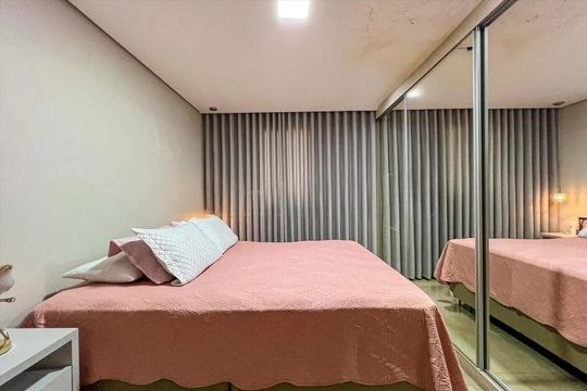 Apartamento para alugar com 4 quartos, 200m² em Santa Efigênia, Belo Horizonte