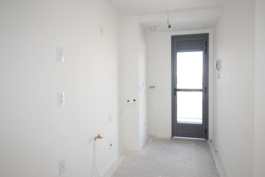 Cozinha de apartamento à venda com 3 quartos, 93m² em Boa Vista, Porto Alegre