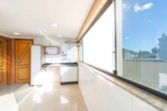 Apartamento à venda com 3 quartos, 140m² em Marechal Rondon, Canoas
