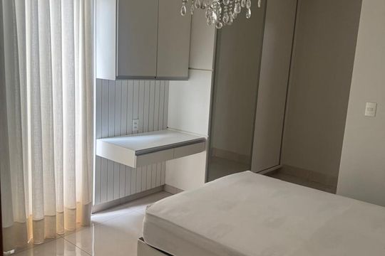 Quarto 3 de casa de condomínio para alugar com 3 quartos, 221m² em Gávea, Uberlândia
