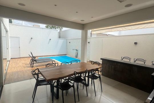 Area lazer de casa de condomínio para alugar com 3 quartos, 221m² em Gávea, Uberlândia