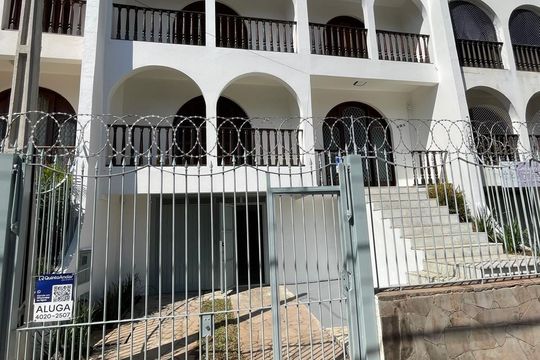 Placa Cod.SWUA-126 de kitnet/studio para alugar com 1 quarto, 26m² em Centro, São Leopoldo
