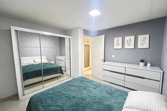 QuartoQuarto de apartamento à venda com 2 quartos, 56m² em Conjunto Residencial José Bonifácio, São Paulo
