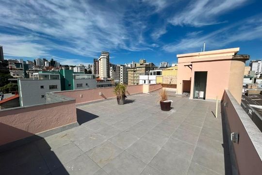 Apartamento para alugar com 2 quartos, 135m² em União, Belo Horizonte