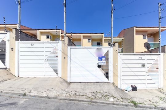Fachada de casa à venda com 2 quartos, 125m² em Vila Sao Geraldo, São Paulo