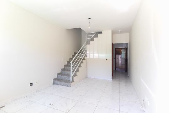 Casa à venda com 2 quartos, 125m² em Vila Sao Geraldo, São Paulo