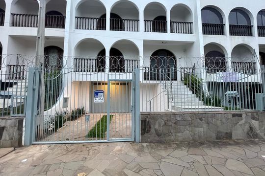 Fachada de kitnet/studio para alugar com 1 quarto, 26m² em Centro, São Leopoldo