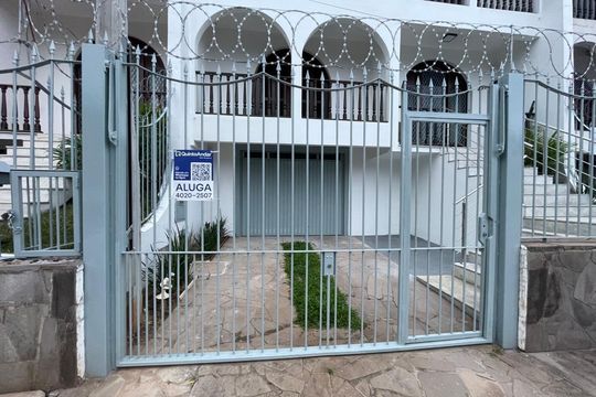 Fachada de kitnet/studio para alugar com 1 quarto, 26m² em Centro, São Leopoldo