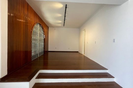 Kitnet/Studio para alugar com 1 quarto, 44m² em Centro, São Leopoldo