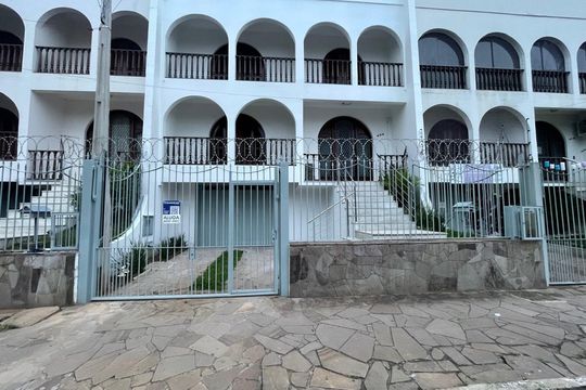 Fachada de kitnet/studio para alugar com 1 quarto, 23m² em Centro, São Leopoldo