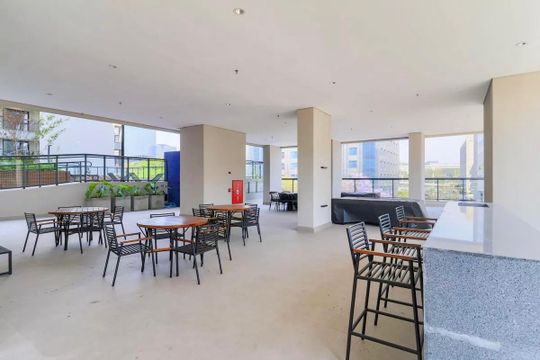 Área comum de kitnet/studio para alugar com 0 quarto, 25m² em Vila Cordeiro, São Paulo