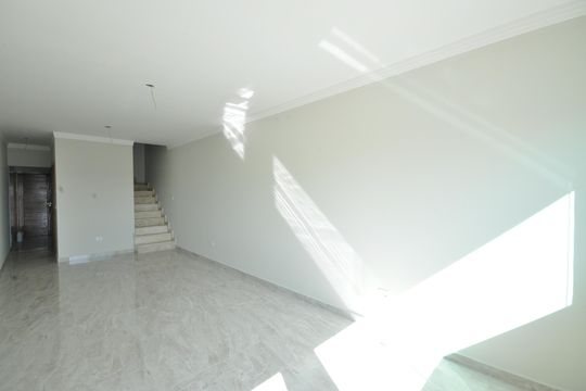 Sala de casa à venda com 3 quartos, 99m² em Vila Mazzei, São Paulo