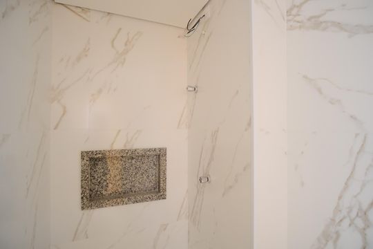 Banheiro de apartamento para alugar com 1 quarto, 38m² em Chácara Califórnia, São Paulo