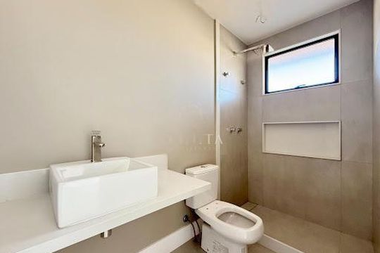 Casa à venda com 4 quartos, 350m² em Recreio dos Bandeirantes, Rio de Janeiro