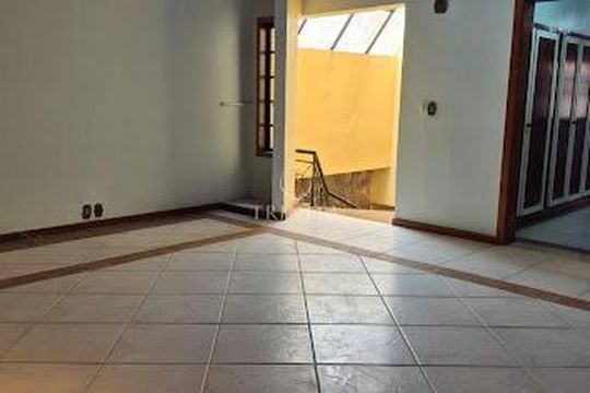 Casa à venda com 5 quartos, 600m² em Recreio dos Bandeirantes, Rio de Janeiro