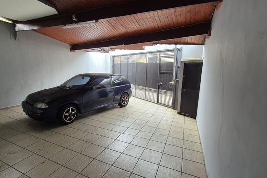 Casa à venda com 3 quartos, 176m² em Vila Alpina, Santo André