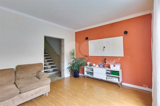 Casa à venda com 5 quartos, 189m² em Vila Anhanguera, São Paulo